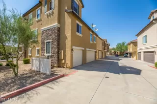 Photo #6: 6292388 Listing