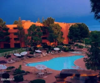 Photo #2: 6292416 Listing