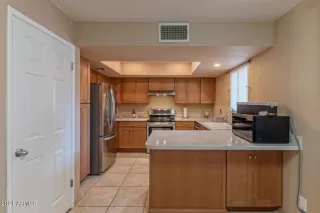 Photo #3: 6292416 Listing