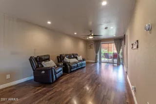 Photo #6: 6292416 Listing