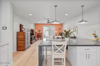 Photo #3: 6292575 Listing