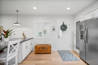 Photo #4: 6292575 Listing