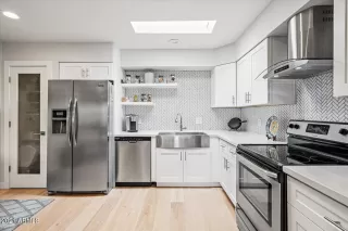 Photo #5: 6292575 Listing