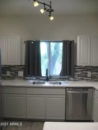 Photo #4: 6292582 Listing