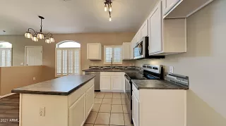 Photo #5: 6292618 Listing