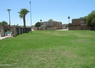 Photo #5: 6292669 Listing