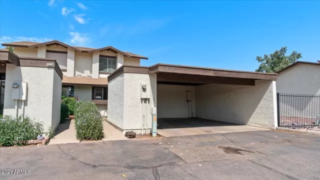 MLS: 6292682 Condo For Sale