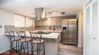 Photo #1: 6292684 Listing