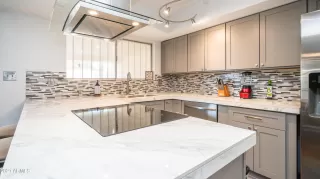 Photo #6: 6292684 Listing