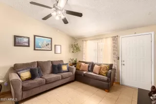 Photo #3: 6292764 Listing