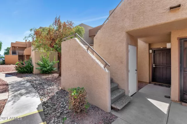 MLS: 6293038 Condo For Sale