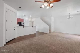 Photo #6: 6293061 Listing