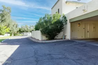 Photo #3: 6293099 Listing