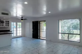 Photo #6: 6293099 Listing