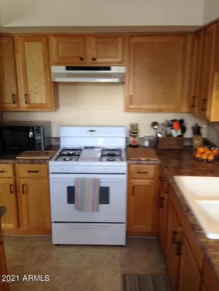 Photo #3: 6293147 Listing