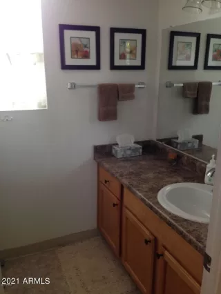 Photo #5: 6293147 Listing