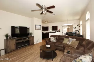 Photo #2: 6293149 Listing 