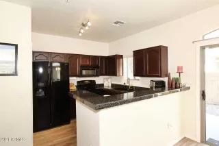 Photo #6: 6293149 Listing 