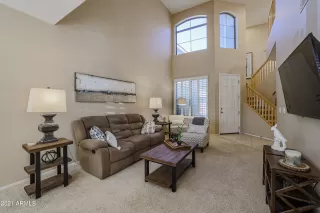 Photo #5: 6293168 Listing