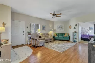 Photo #2: 6293279 Listing 