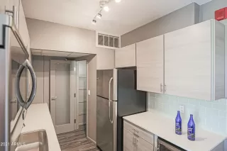 Photo #2: 6293478 Listing