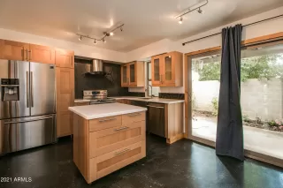 Photo #4: 6293519 Listing