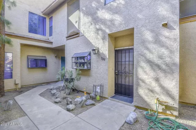 MLS: 6293799 Condo For Sale