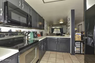 Photo #6: 6293799 Listing