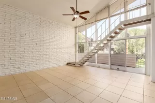 Photo #4: 6293858 Listing