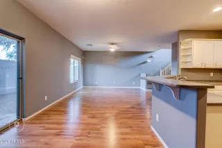 Photo #4: 6293941 Listing 