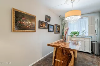 Photo #5: 6294015 Listing