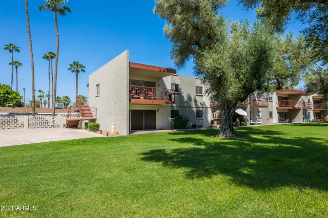 MLS: 6294133 Condo For Sale