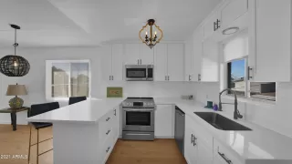 Photo #5: 6294133 Listing