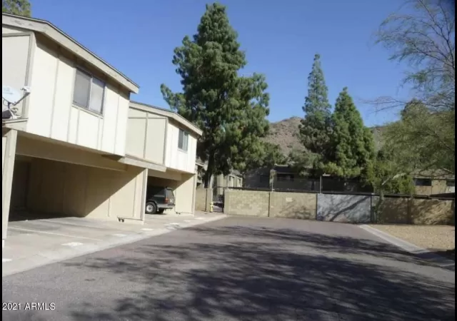 MLS: 6294454 Condo For Sale