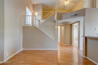 Photo #2: 6294478 Listing 