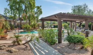 Photo #5: 6294548 Listing