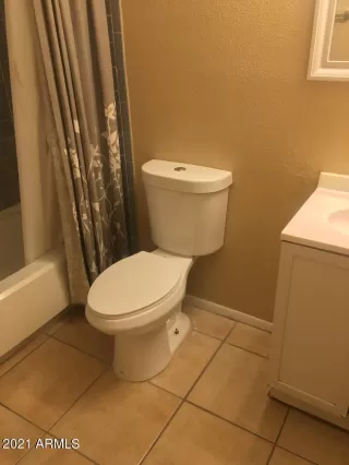 Photo #3: 6294595 Listing