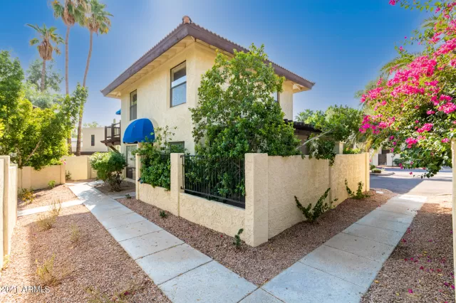 MLS: 6294657 Condo For Sale