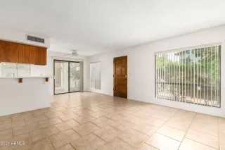 Photo #3: 6294657 Listing