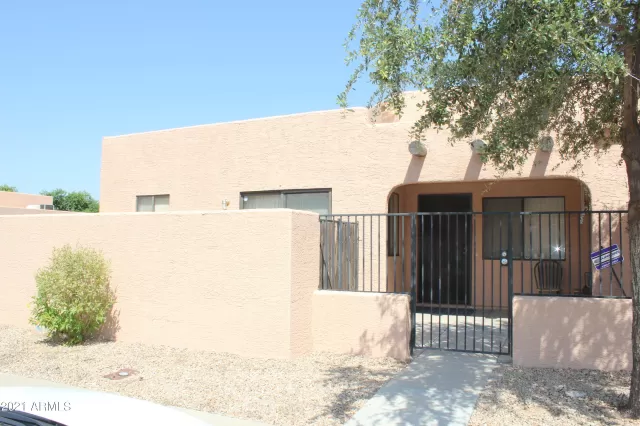 MLS: 6294662 Condo For Sale