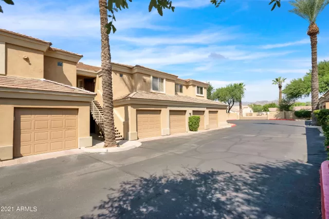 MLS: 6294689 Condo For Sale