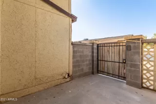 Photo #2: 6294695 Listing