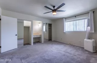 Photo #4: 6294847 Listing