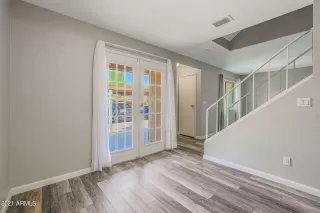 Photo #6: 6294986 Listing