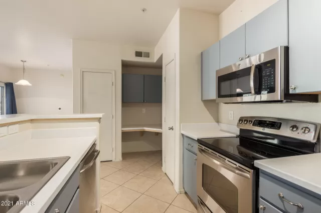 MLS: 6295016 Condo For Sale