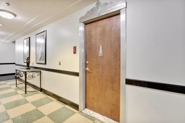 MLS: 6295030 Condo For Sale