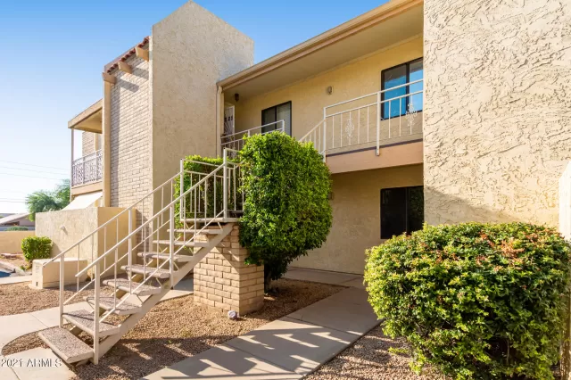 MLS: 6295038 Condo For Sale