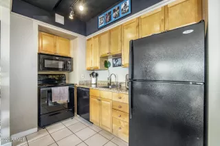 Photo #5: 6295122 Listing