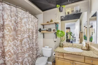 Photo #6: 6295122 Listing