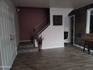 Photo #5: 6295514 Listing